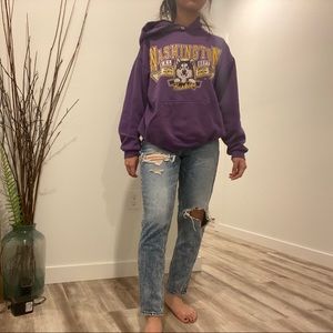 American Eagle High-Waisted Jeans